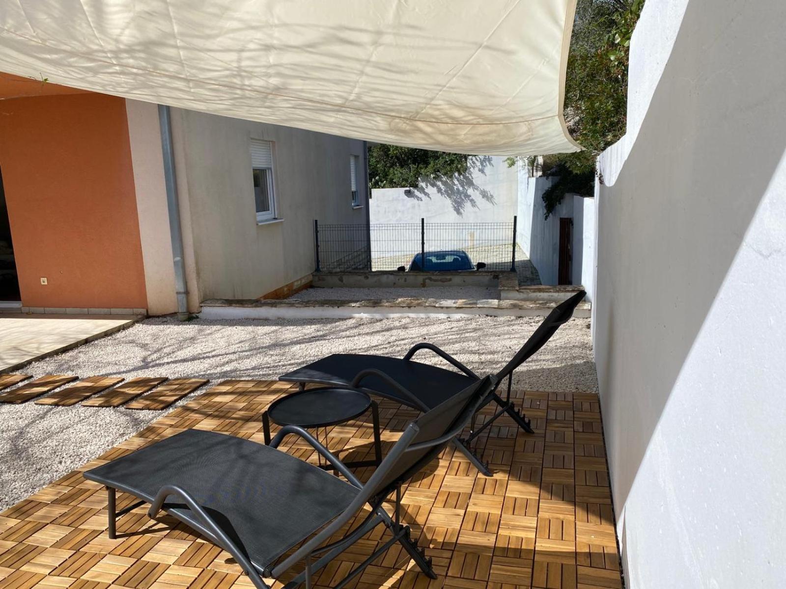 Apartments Dante Domus Aurea Милна Экстерьер фото